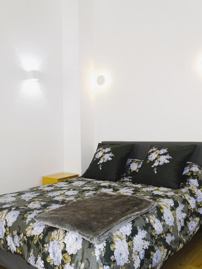Augustins Fountain Studio Cosy Aix Centre Historique A 3 Minutes De Cours Mirabeau -Wifi-Smart Tv-Rue Calme Aix-en-Provence Ngoại thất bức ảnh