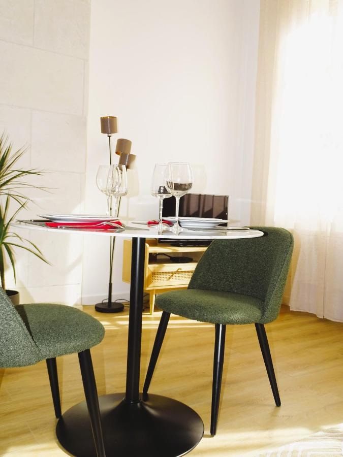 Augustins Fountain Studio Cosy Aix Centre Historique A 3 Minutes De Cours Mirabeau -Wifi-Smart Tv-Rue Calme Aix-en-Provence Ngoại thất bức ảnh