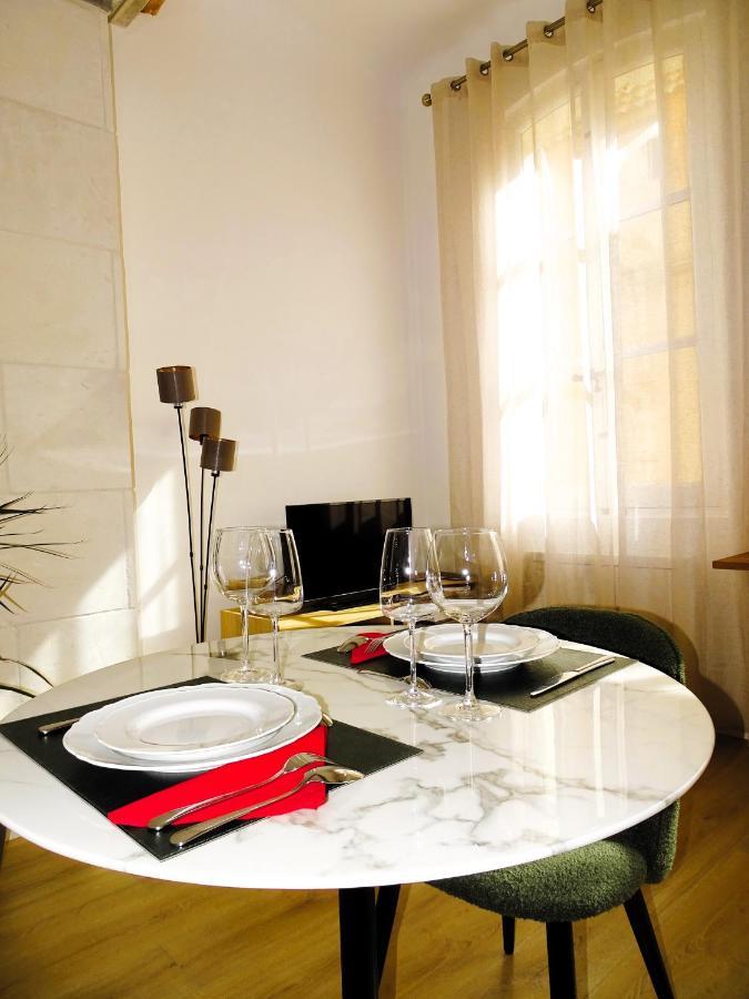 Augustins Fountain Studio Cosy Aix Centre Historique A 3 Minutes De Cours Mirabeau -Wifi-Smart Tv-Rue Calme Aix-en-Provence Ngoại thất bức ảnh