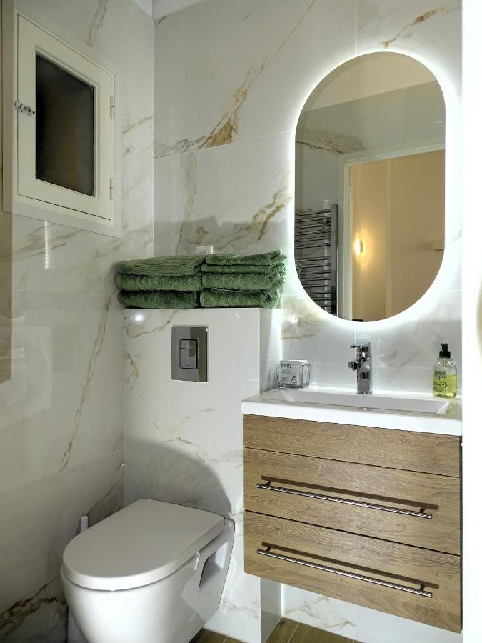 Augustins Fountain Studio Cosy Aix Centre Historique A 3 Minutes De Cours Mirabeau -Wifi-Smart Tv-Rue Calme Aix-en-Provence Ngoại thất bức ảnh